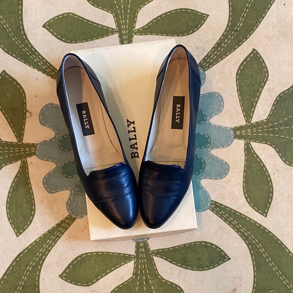 Bally Loafers - Navy and Cream with Box